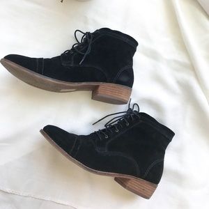 DOLCE VITA Ankle Booties